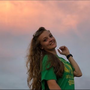 Meet your Posher, Abby